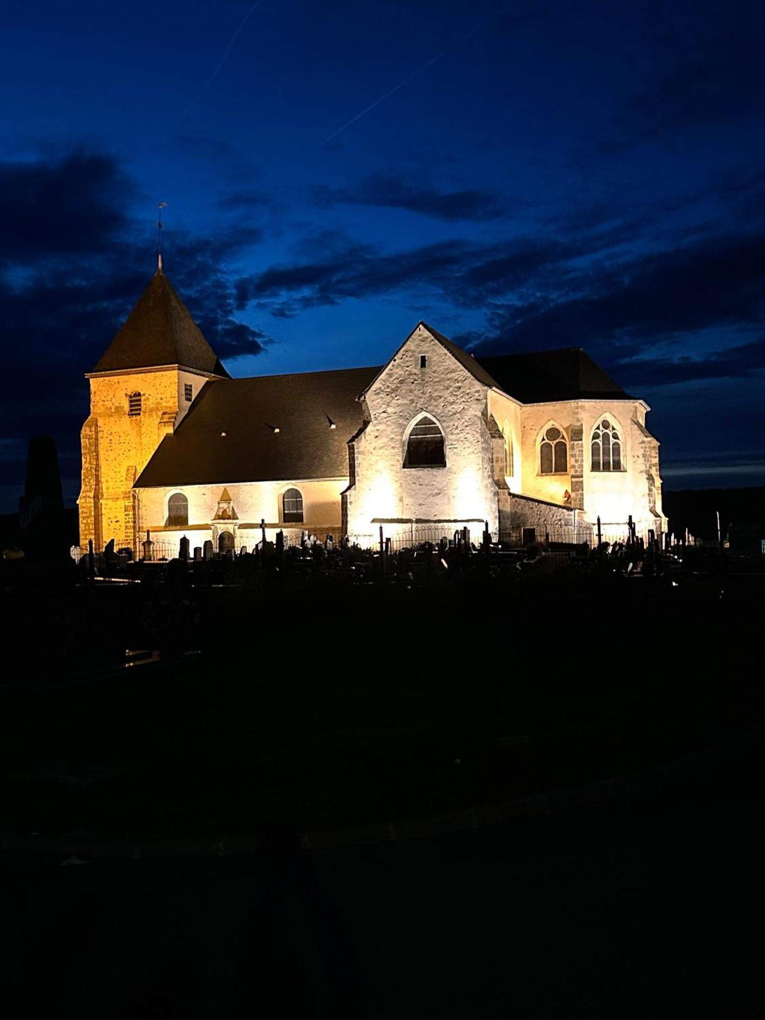 Au Coeur Du Terroir Champenois Villa Chavot-Courcourt Eksteriør billede